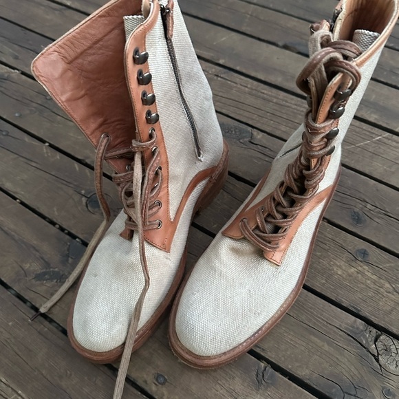 Vintage Foundry Co. Delia Boots Tan-Multi Size US 10. Women's. 269$ retail - Picture 2 of 7